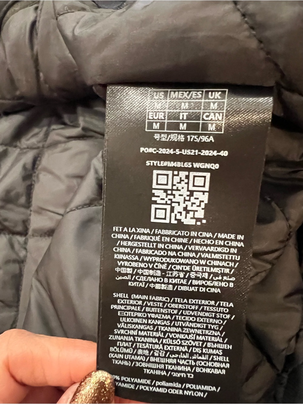 GUESS Men’s Hooded Bomber Jacket Jet Black Size Medium NWT Flaw - Picture 11 of 12